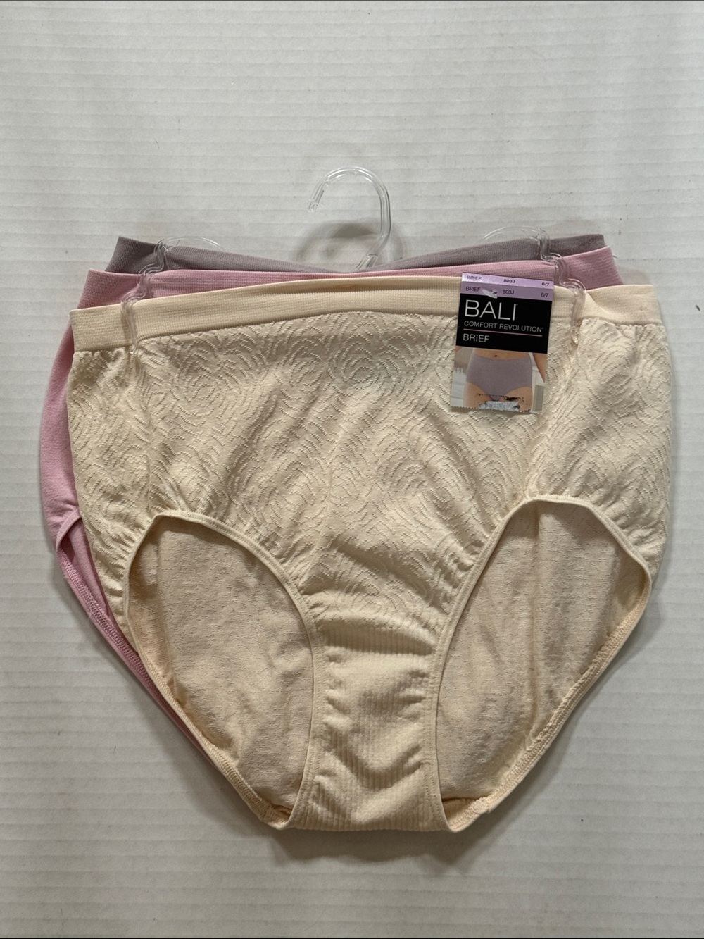 NEW 3 Pair Bali Comfort Revolution Brief 6/7